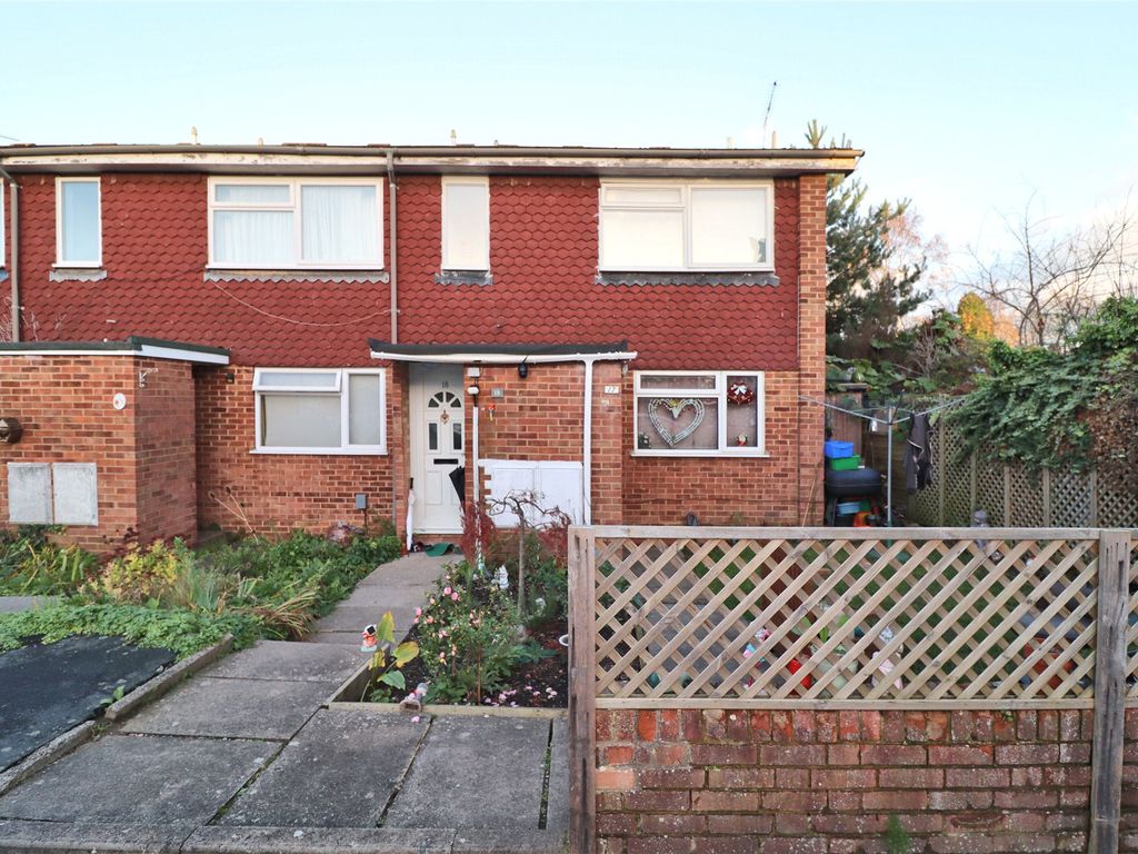 Eastbrook Close Woking GU21