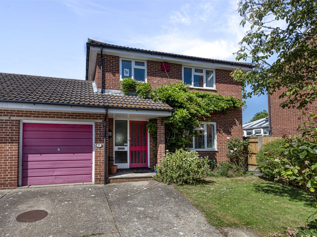 4 bed detached house for sale in 7 Far Meadow Way, Emsworth, Hampshire