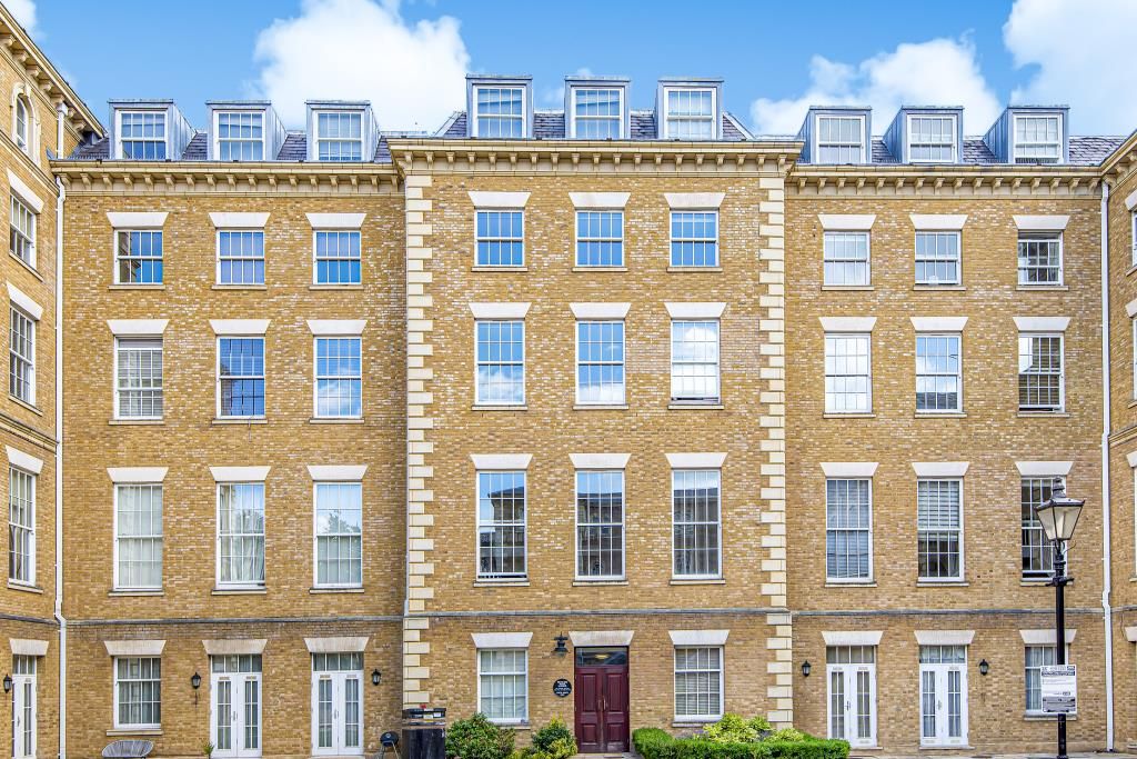 2 bed flat for sale in Royal Drive, London N11 Zoopla