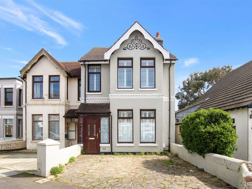 3 bed semidetached house for sale in Westcourt Road, Worthing BN14, £