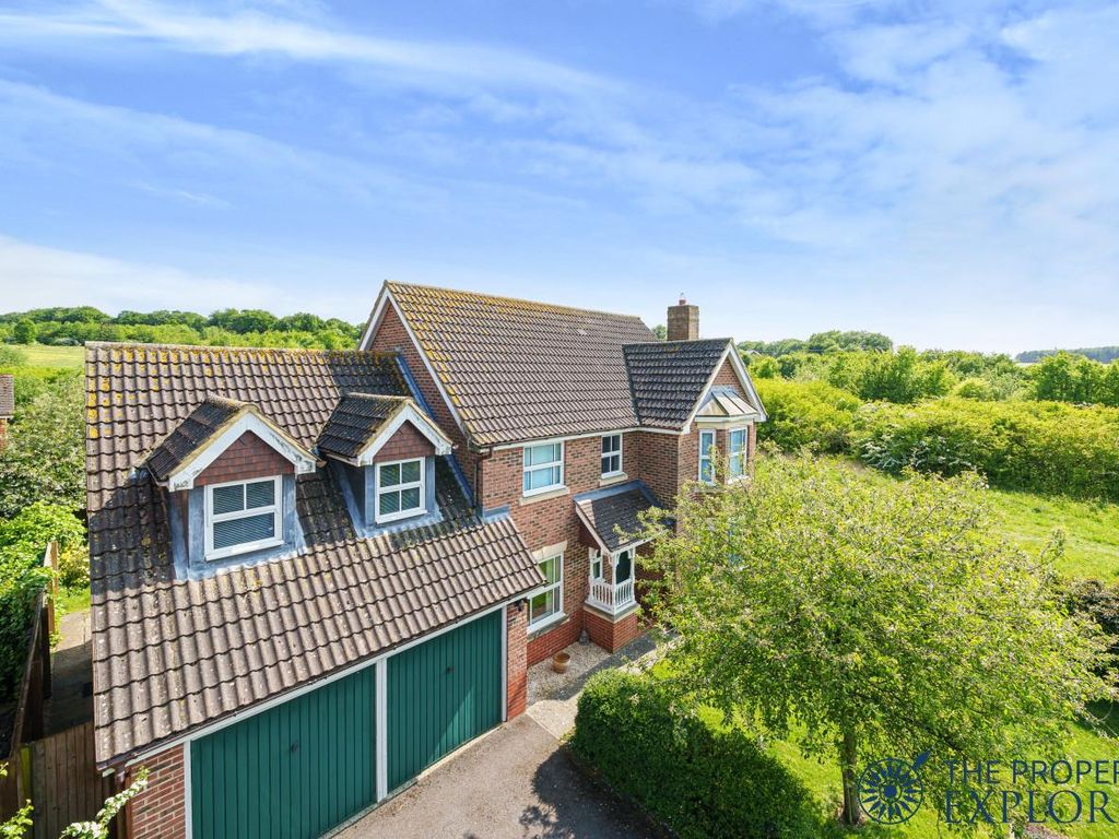 4 bed detached house for sale in Skylark Close, Basingstoke RG22 Zoopla