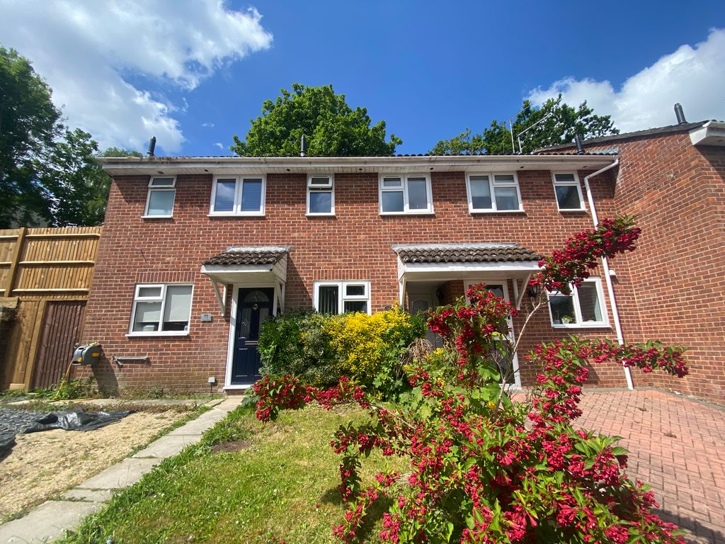 2 bed terraced house to rent in Vine Coppice, Waterlooville PO7 Zoopla