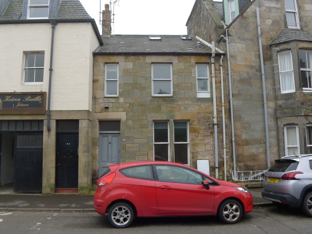 1 bed flat to rent in 66 Argyle Street, St Andrews KY16, £1,250 pcm