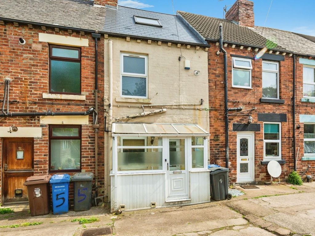 3 bed terraced house for sale in Hall View, Chapeltown, Sheffield S35