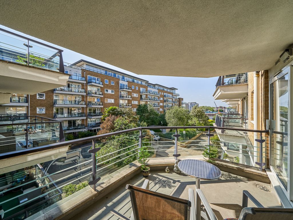2 bed flat to rent in Bluewater House, Riverside West, Smugglers Way, London SW18 Zoopla