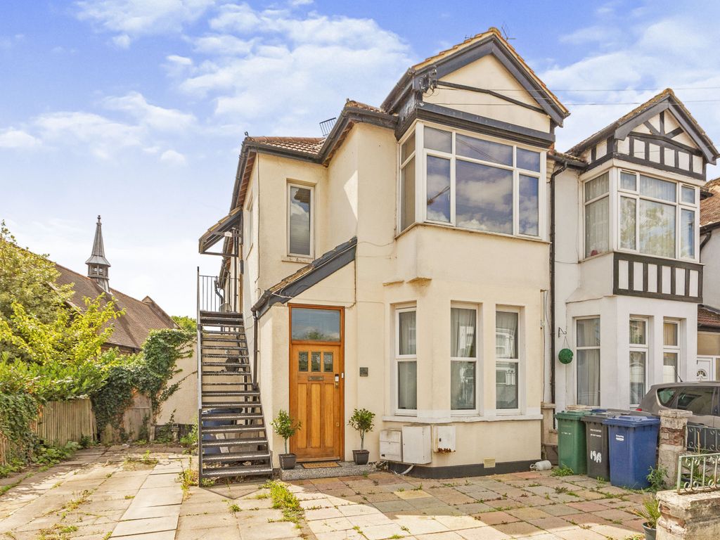 2 bed flat for sale in Nether Street, Finchley N12 Zoopla