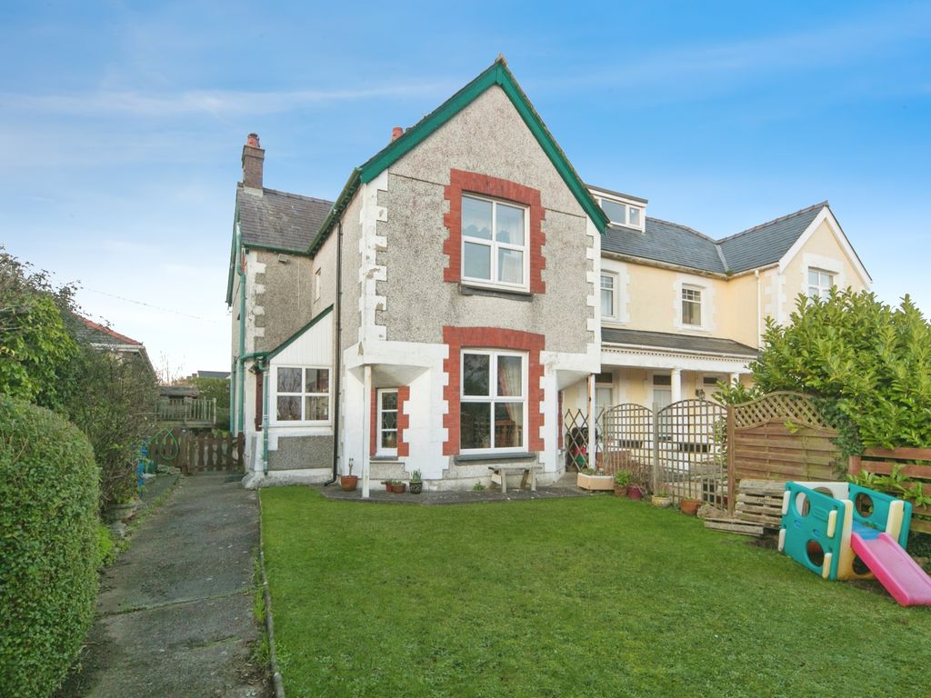 3 bed semidetached house for sale in Amlwch Road, Benllech, Anglesey