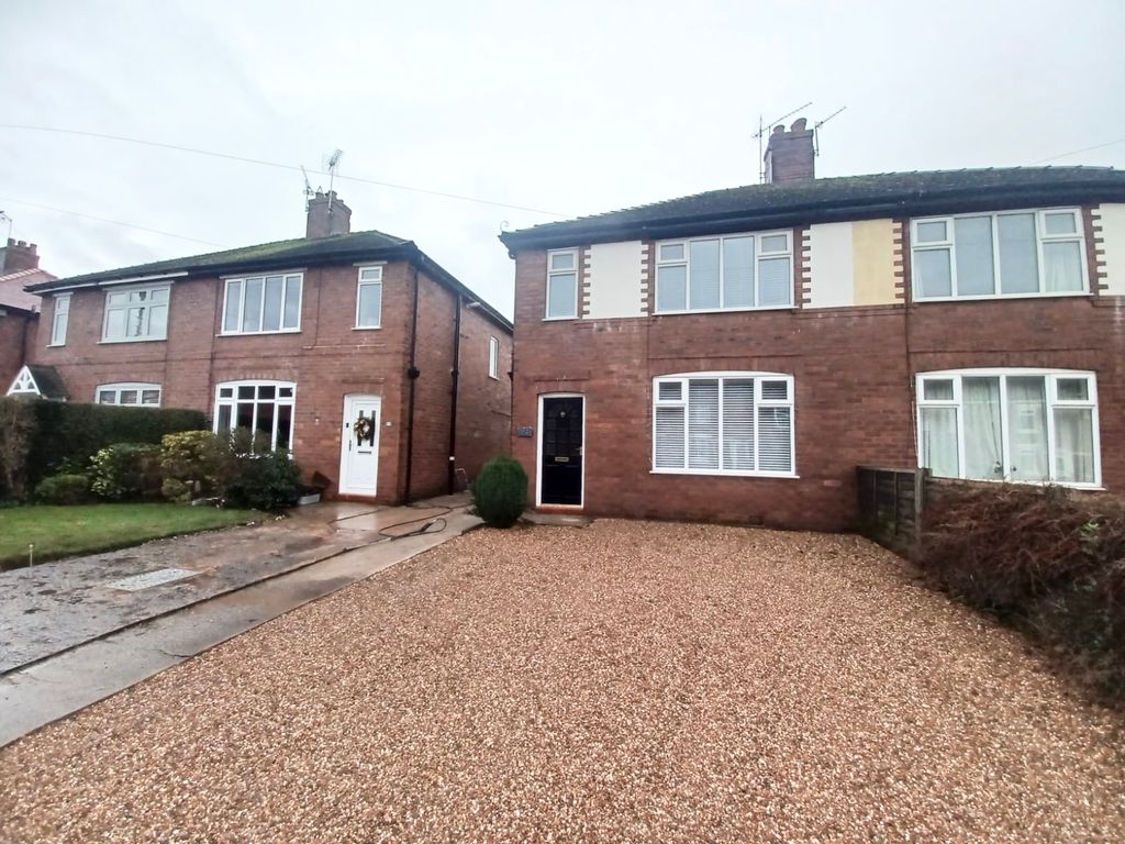 3 bed property to rent in Newfield Street, Sandbach CW11, £975 pcm Zoopla