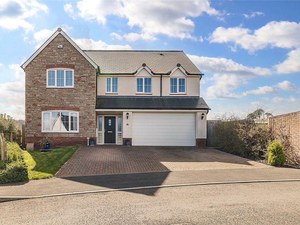 5 bed detached house for sale in Squires Meadow, Lea, RossOnWye