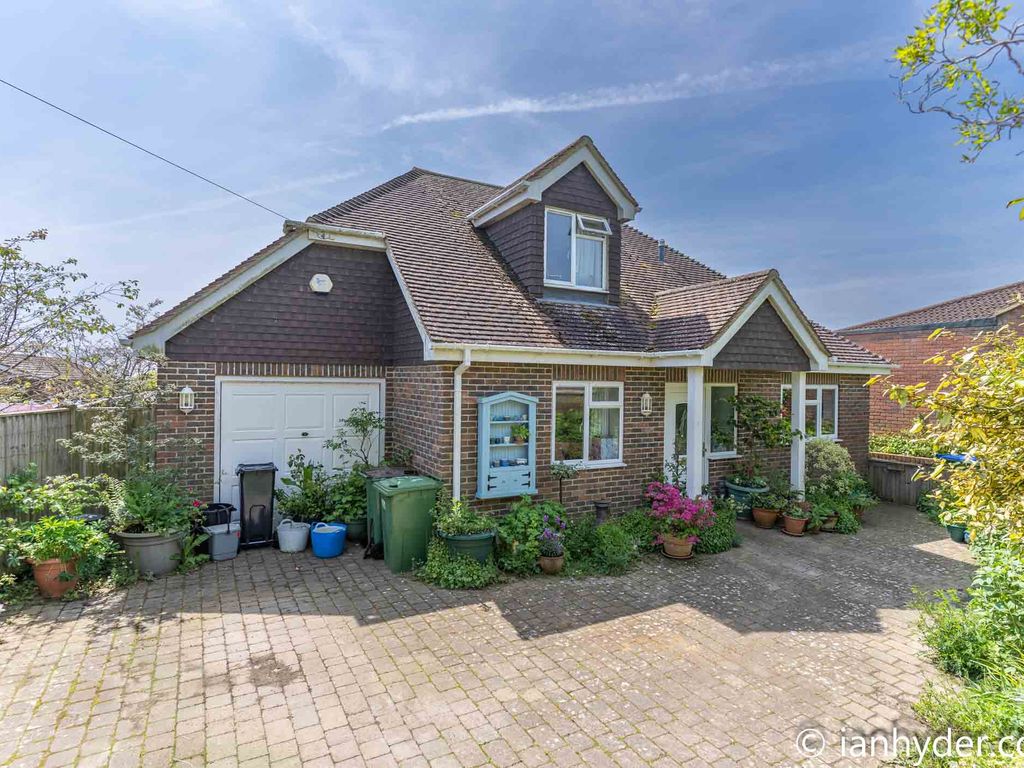 3 bed detached house for sale in Road, Cliffs BN10