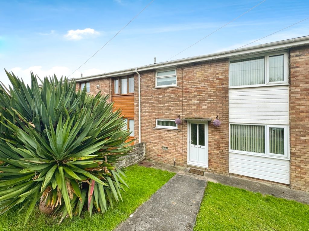 3 bed terraced house for sale in Heol Morlais, Hendy, Pontarddulais