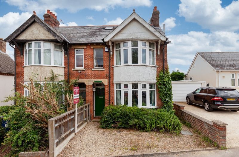 4 bed semidetached house for sale in Crescent Road, Cowley, Oxford OX4