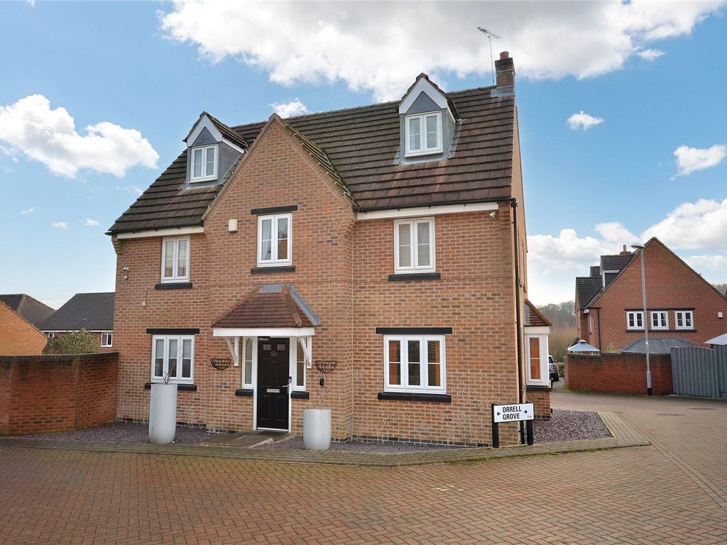 5 bed detached house for sale in Orrell Grove, Leeds, West Yorkshire