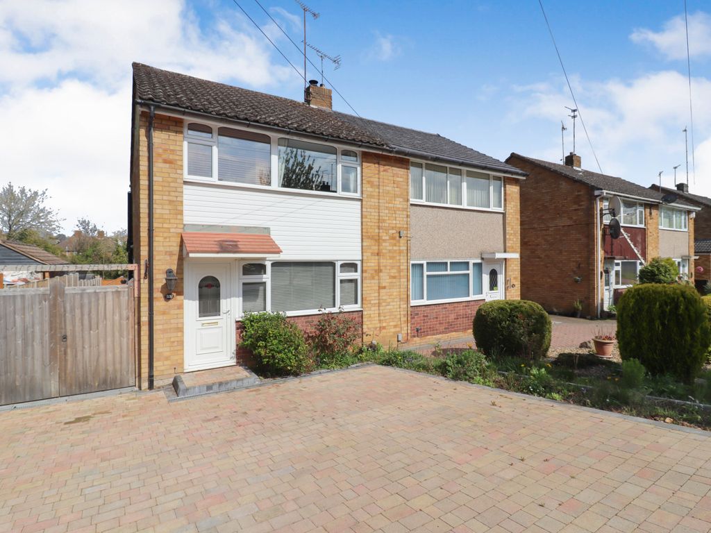 3 bed semidetached house for sale in Epsom Road, Bilton, Rugby CV22