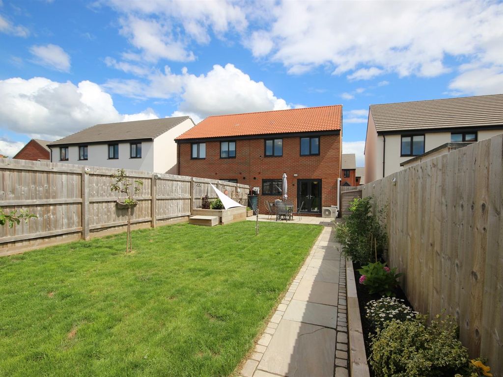 3 bed semidetached house for sale in Fortibus Road, Exeter EX2, £350,000 Zoopla