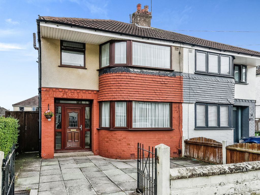 3 bed semidetached house for sale in Mostyn Avenue, Old Roan