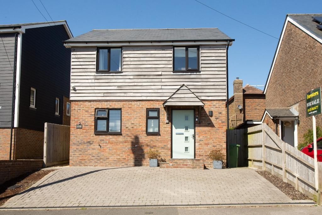3 bed detached house for sale in Mutton Hall Lane, Heathfield, East