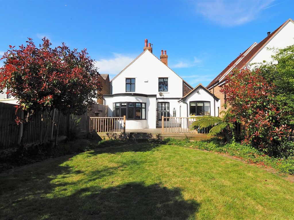 4 bed detached house for sale in Tower Lane, Bearsted, Maidstone ME14