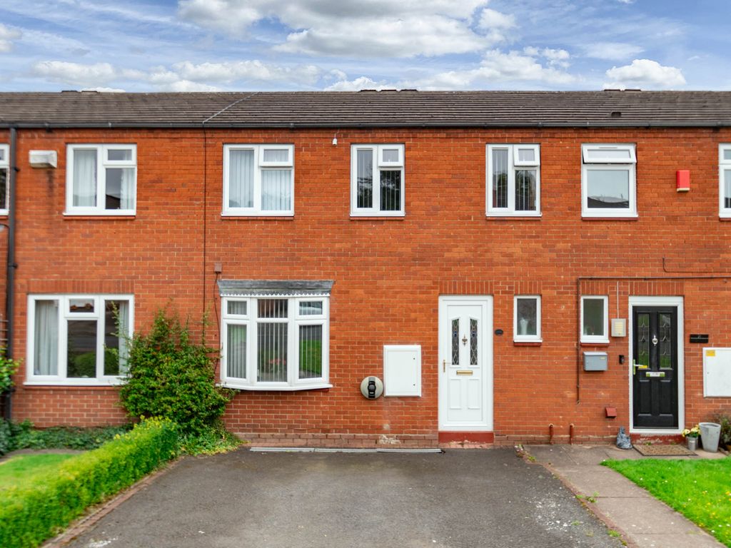 4 bed terraced house for sale in Havergal Walk, Halesowen, West