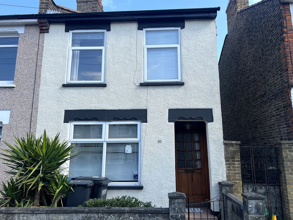 3 Bed End Terrace House For Sale In Laurier Road Addiscombe Croydon