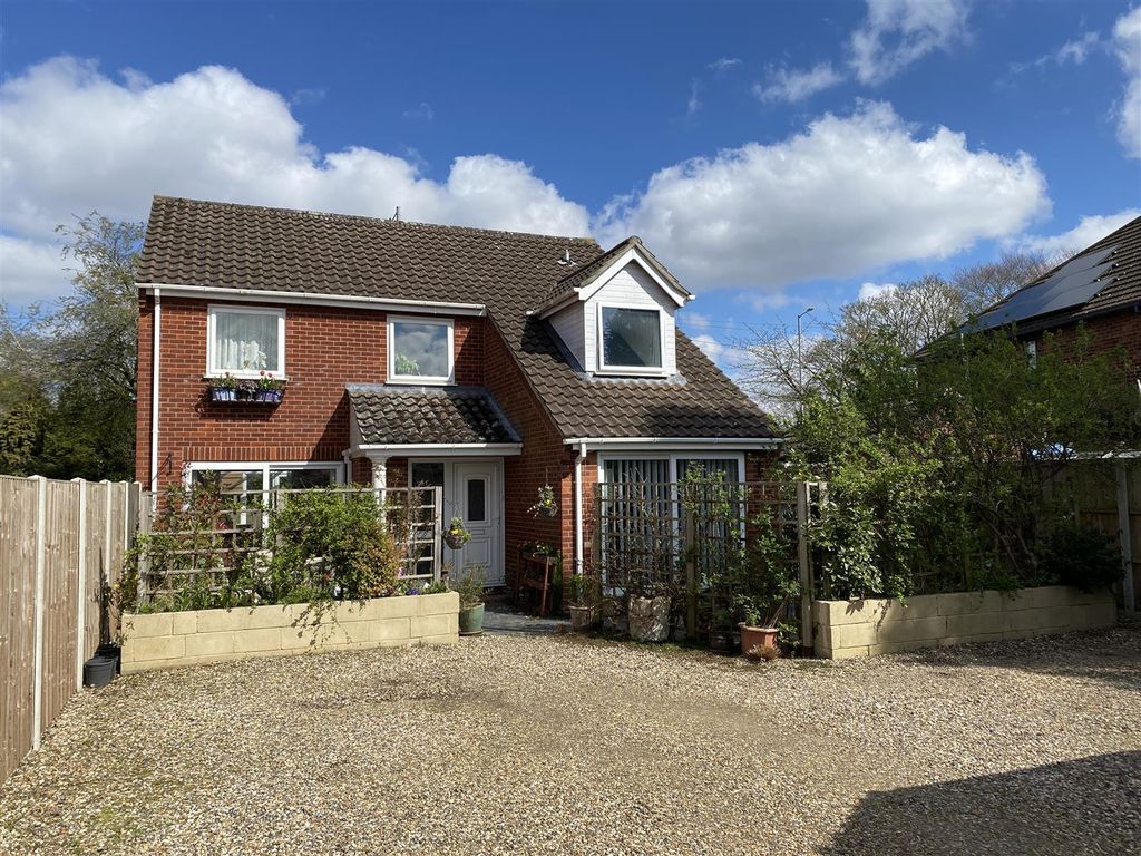 4 bed detached house for sale in Ipswich Road, Norwich NR4 Zoopla