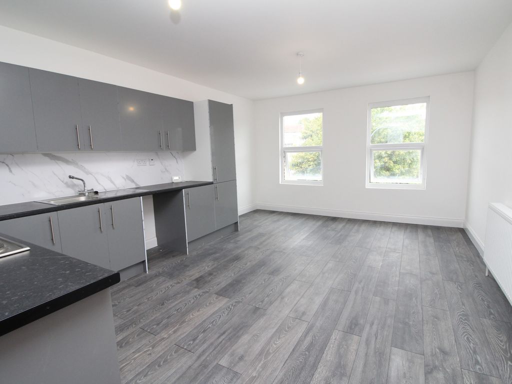 1 bed flat to rent in Lee High Road, Lewisham SE13, £1,400 pcm Zoopla