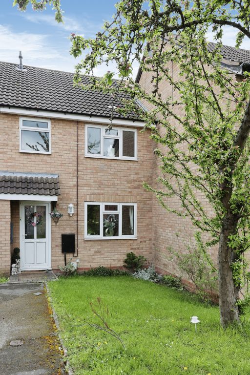 3 bed semidetached house for sale in Mason Close, Narborough