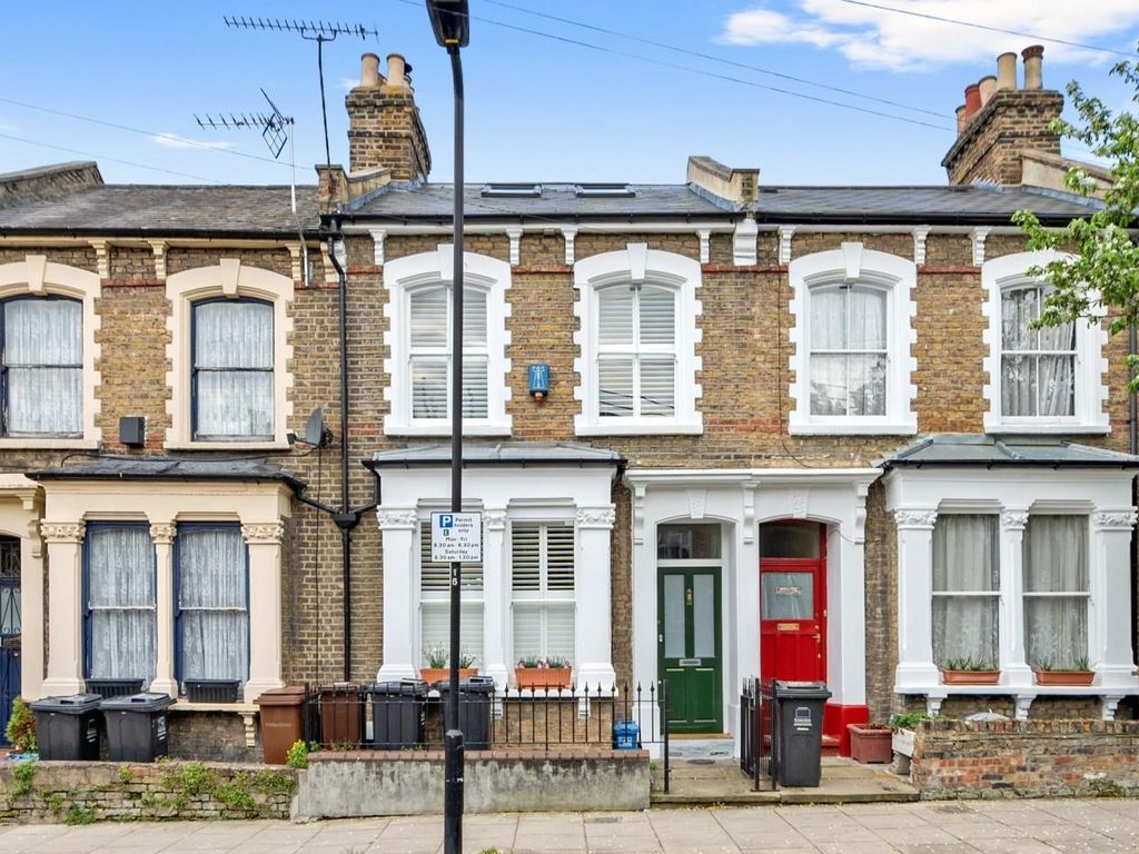 4 bed terraced house for sale in Oldfield Road, London N16 Zoopla