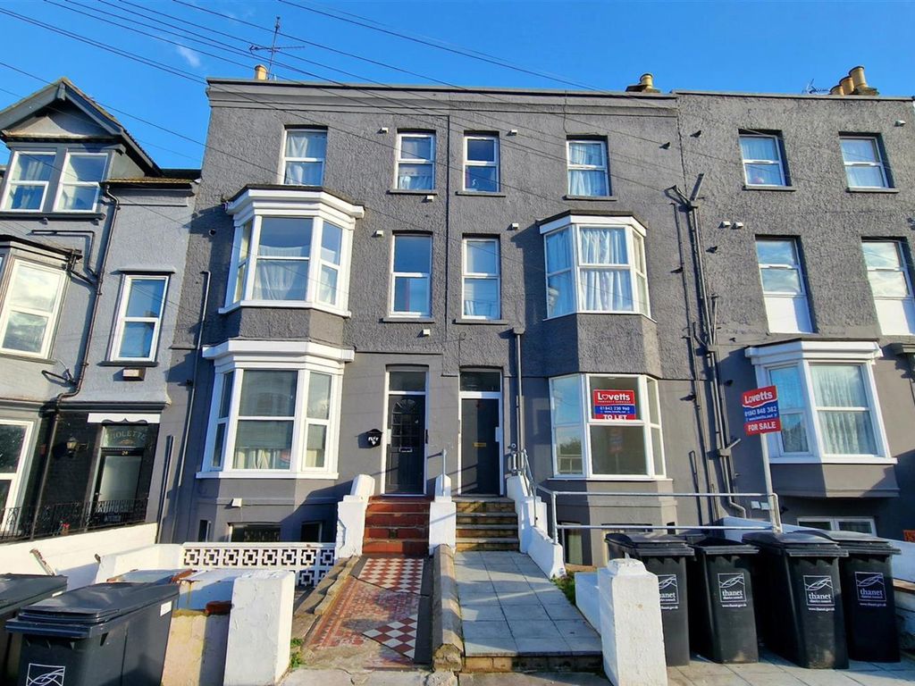 2 bed flat for sale in Godwin Road, Margate CT9, £150,000 Zoopla