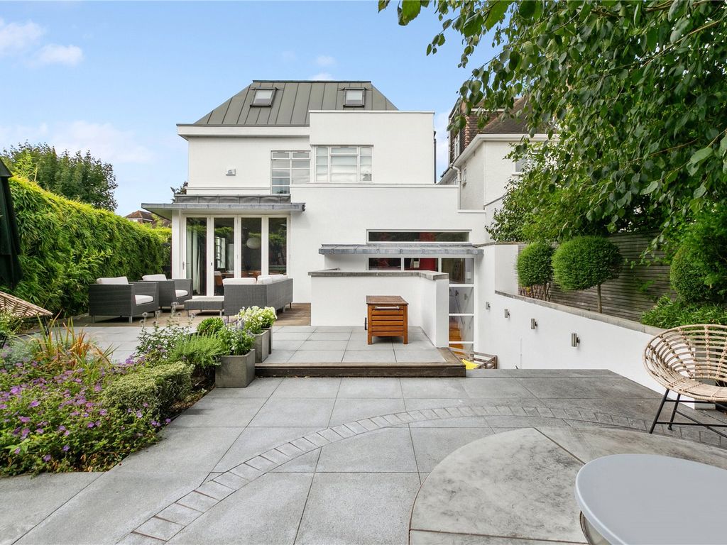 Parke Road, Barnes, London SW13  