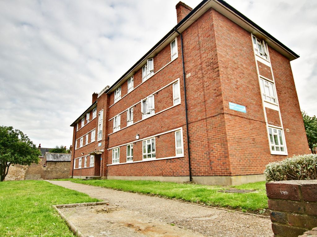 3 bed flat for sale in Hudders House, Churchfields Road, Beckenham