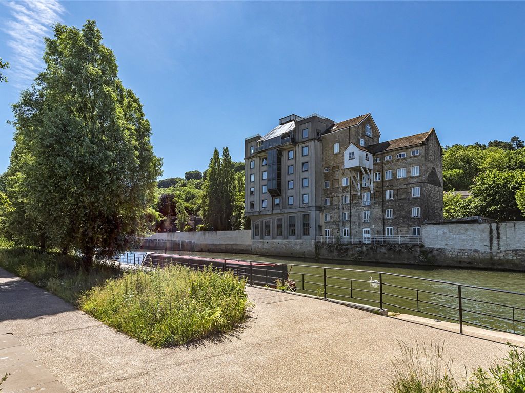 2 bed flat for sale in Waterfront House, 211 Lower Bristol Road, Bath