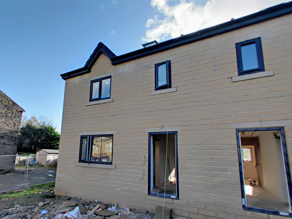 New home, 5 bed semidetached house for sale in Bradford Road, Clayton