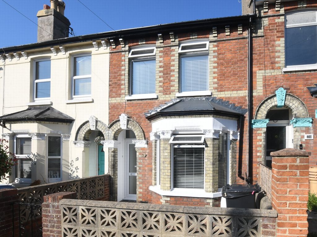 3 bed terraced house for sale in Vale View Road, Elms Vale CT17, £