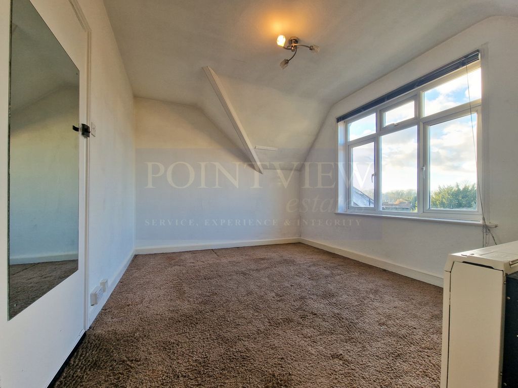 Studio to rent in Aldenham Road, Watford WD19 Zoopla