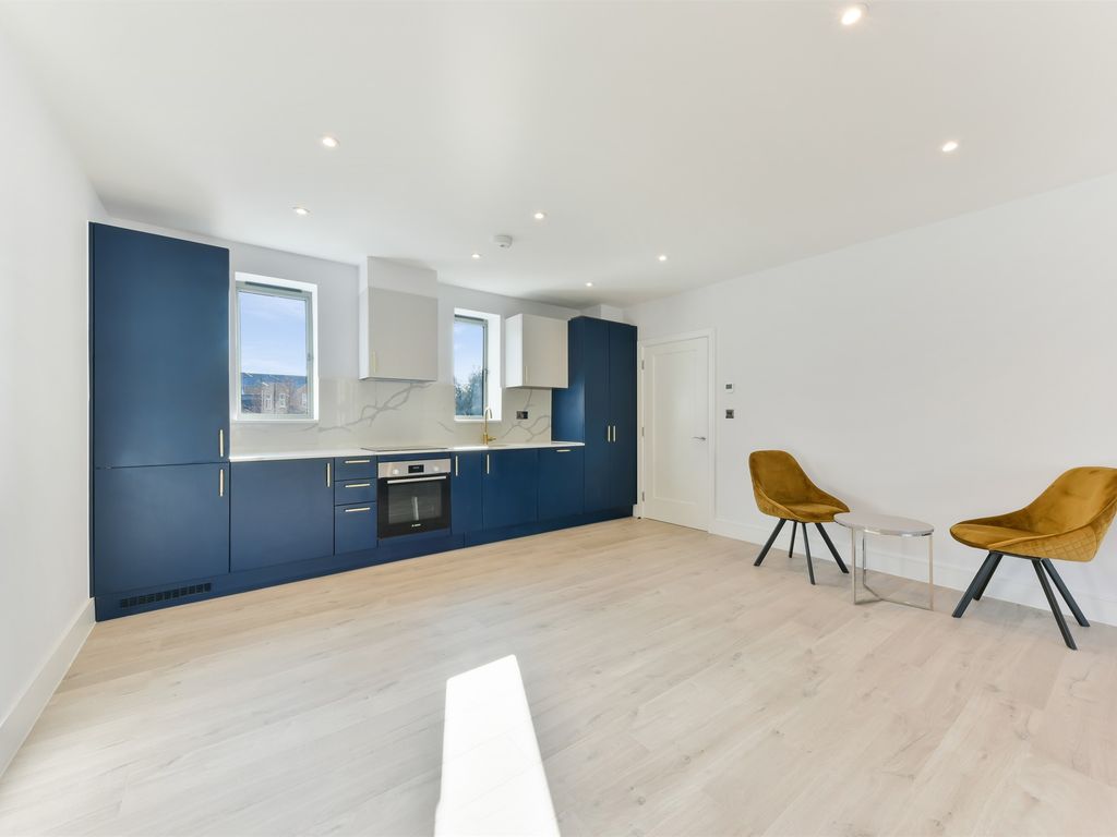 New home, 3 bed flat for sale in Cowdrey Road, London SW19 Zoopla