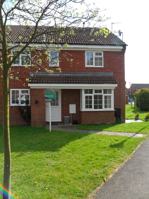 2 bed end terrace house to rent in ster Road, Aylesbury