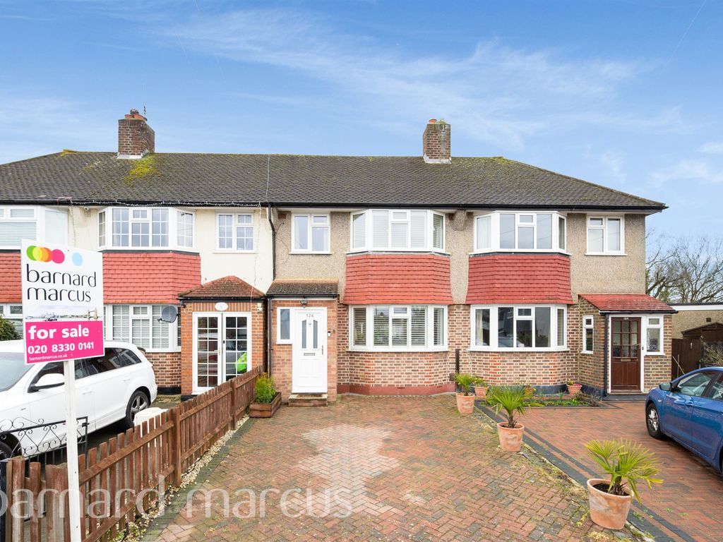 3 bed terraced house for sale in Kingshill Avenue, Worcester Park KT4
