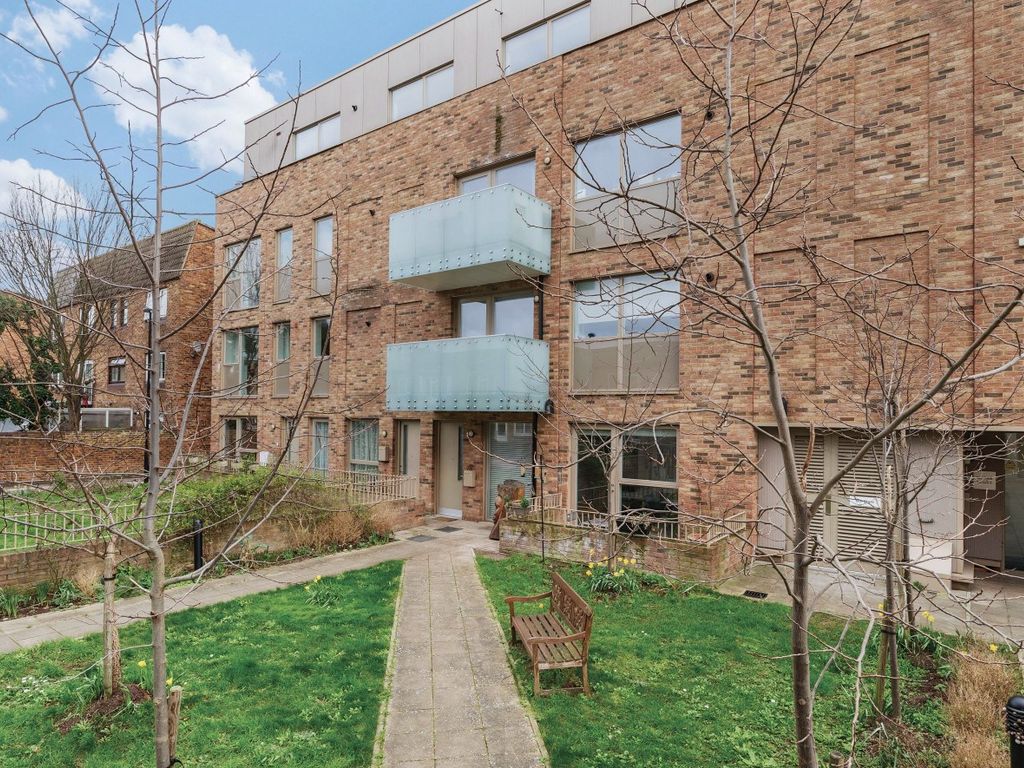 3 bed flat for sale in Megan Court, 29 Pomeroy Street, London SE14, £