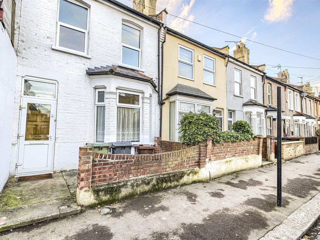 2 bed end terrace house for sale in Chatham Road, Walthamstow, London E17, £600,000 Zoopla