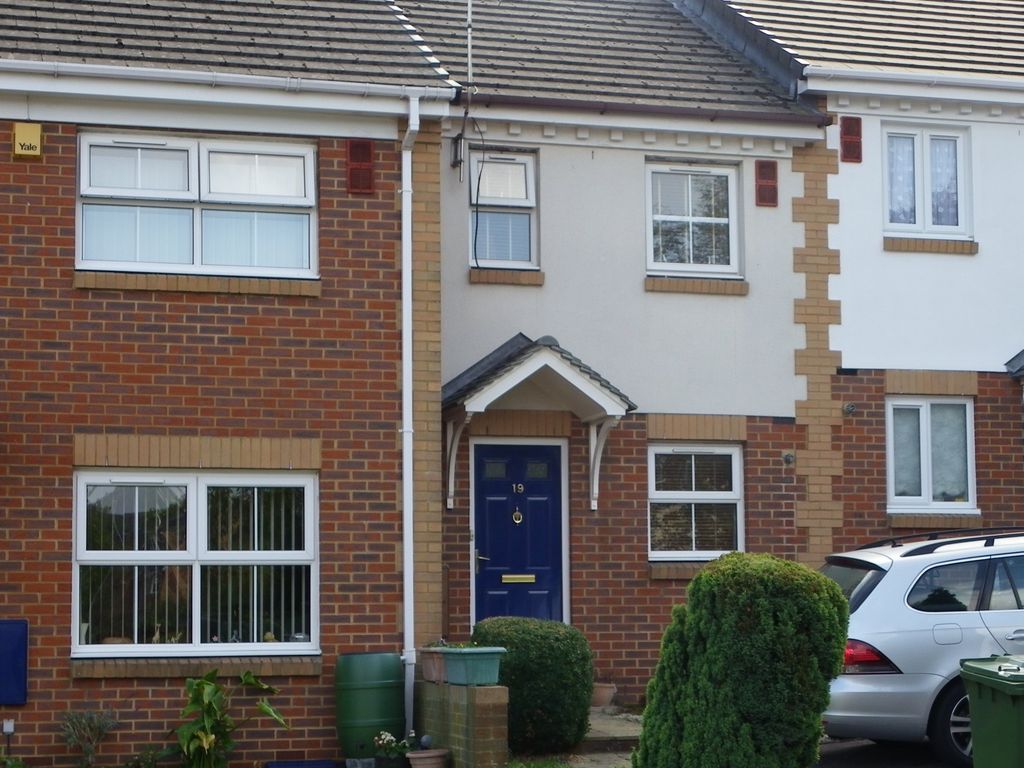 2 bed terraced house to rent in Hatch Mead, West End, Southampton SO30