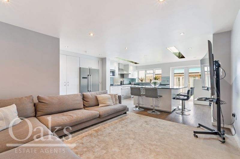 5 bed end terrace house for sale in Hassocks Road, London SW16 Zoopla