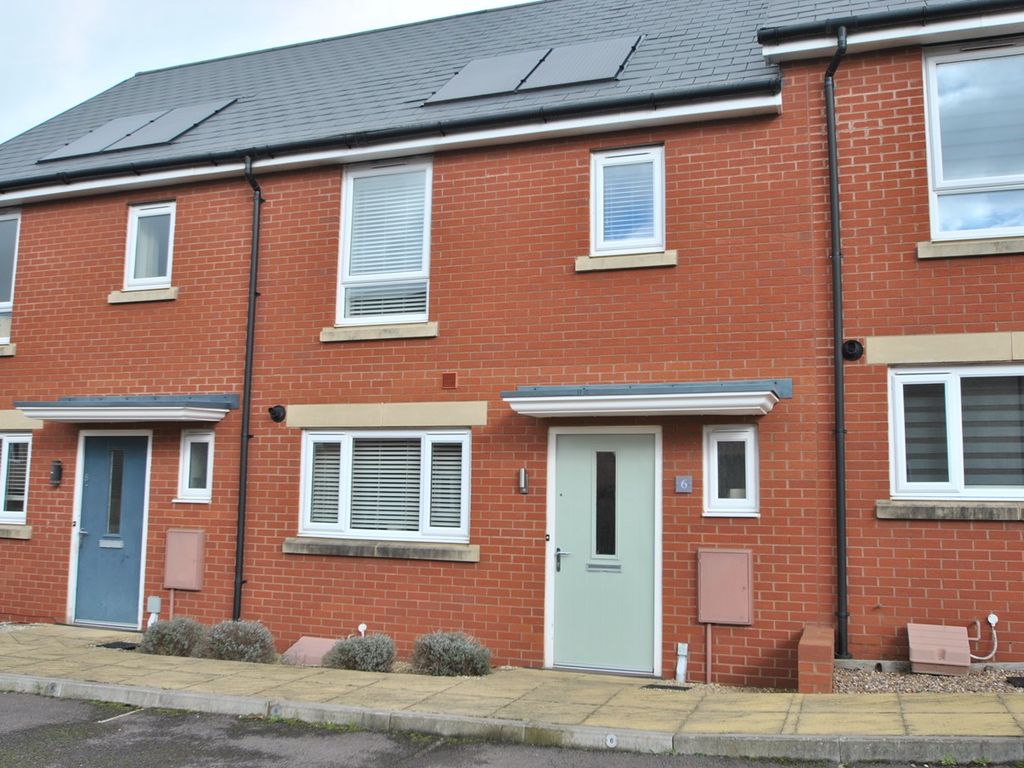 2 bed terraced house for sale in Harrow Drive, Cleeve