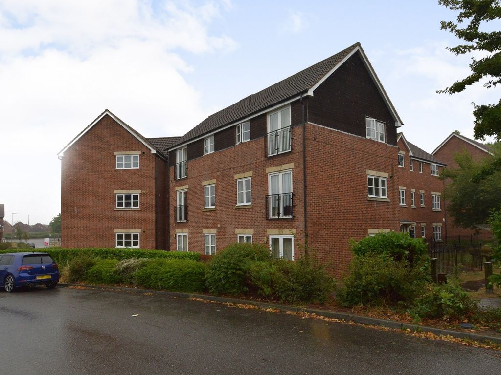 1 bed flat for sale in Otterburn Crescent, Oakhill, Milton Keynes MK5