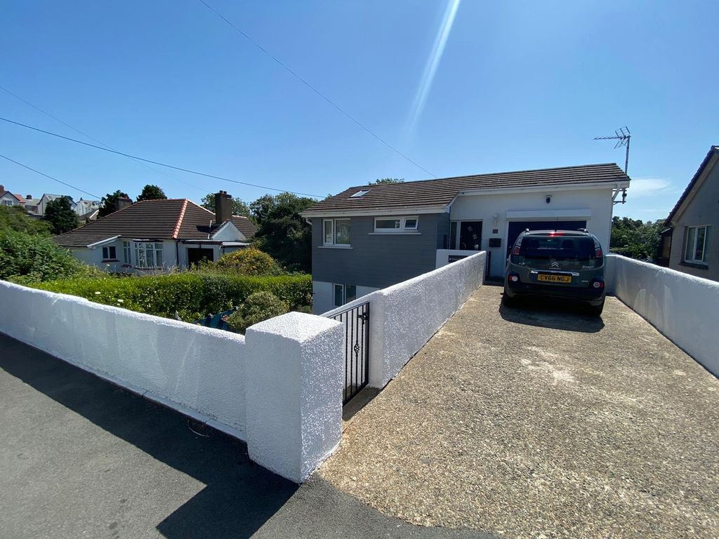 4 bed detached house for sale in Picton Road, Hakin, Milford Haven SA73