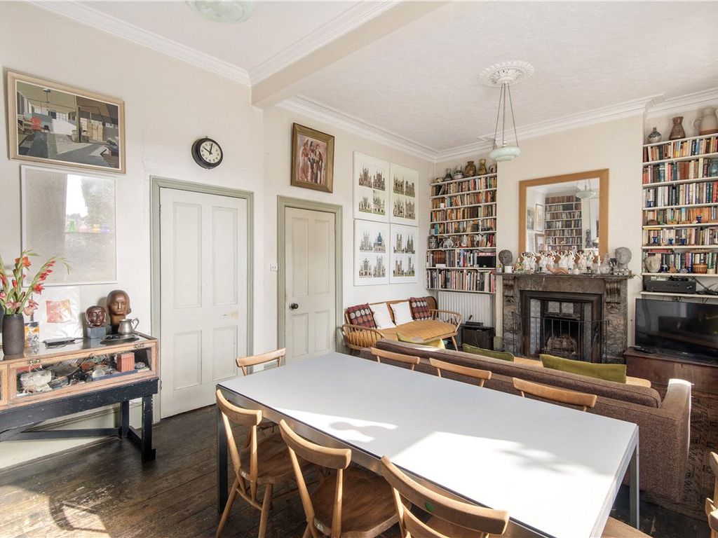 4 bed semidetached house for sale in Wandsworth Common, London SW17, £