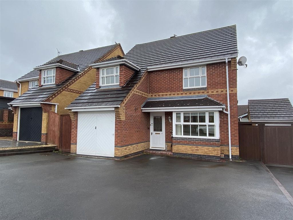 4 bed detached house for sale in Middle Close, Swadlincote DE11 Zoopla