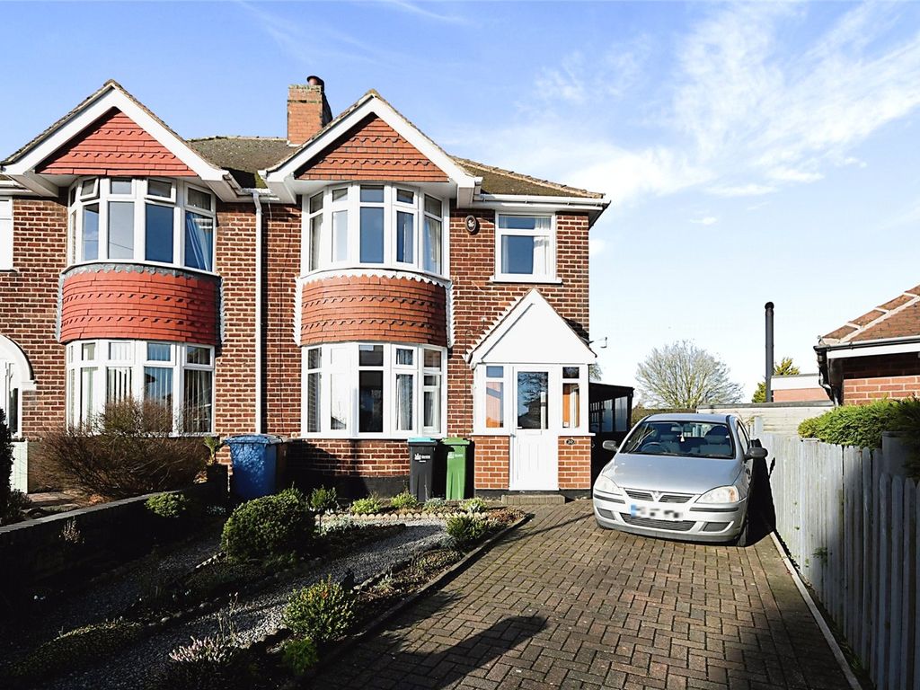 3 bed semidetached house for sale in Radnor Place, Pleasley, Mansfield