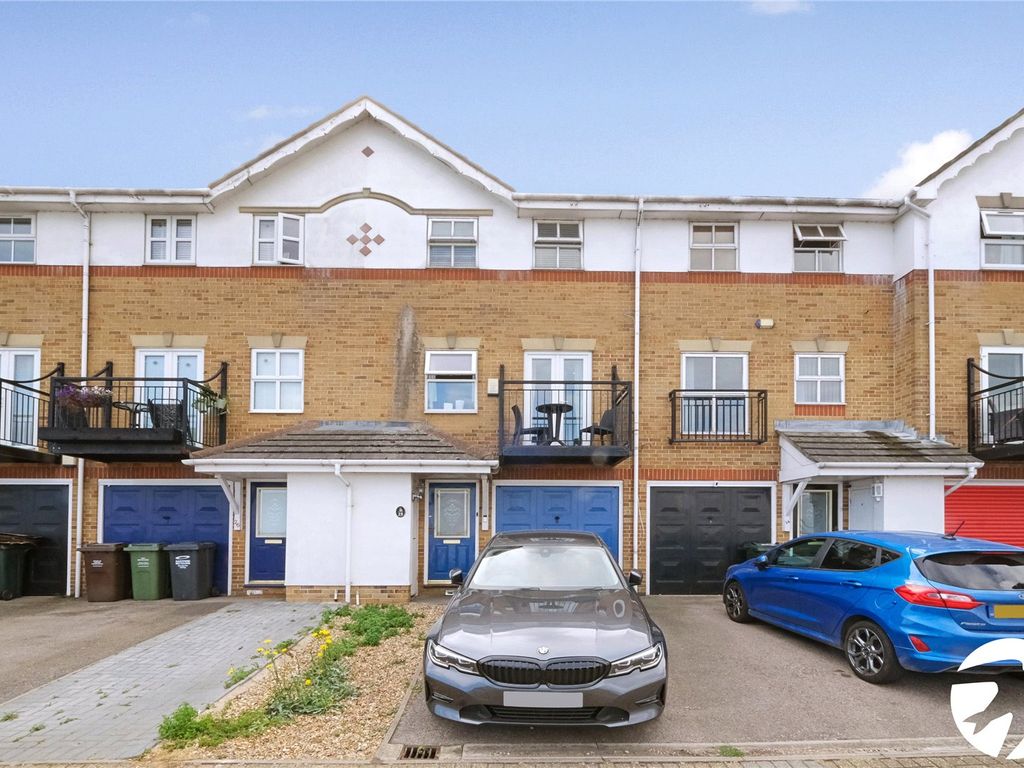 3 bed terraced house for sale in Sara Crescent, Greenhithe DA9 Zoopla