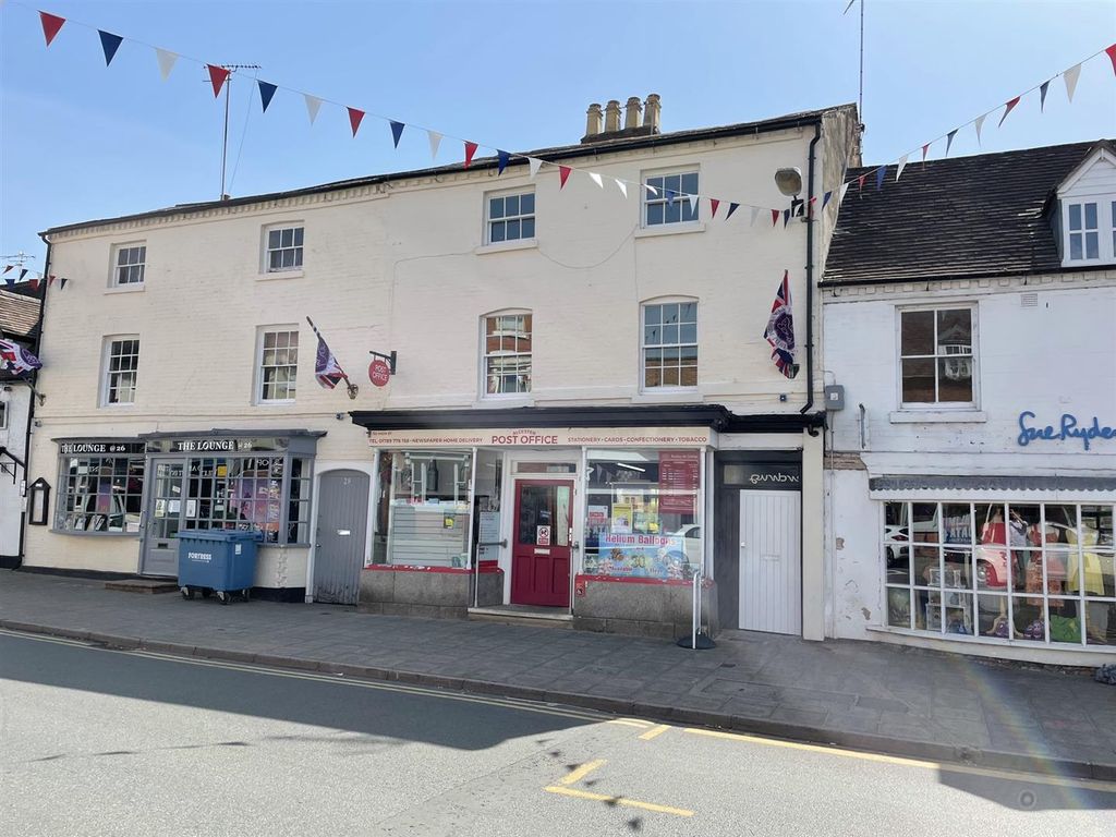 30 High Street, Alcester, Warwickshire B49